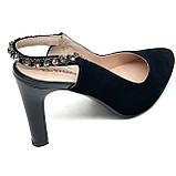 Жіночі замшеві босоніжки чорного кольору на каблуку зі скритою резинкою Elpasso 8070-61 чор вел розмір 36, фото 7