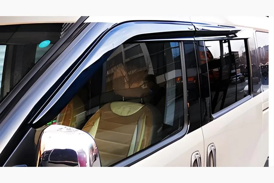 Вітровики, дефлектори вікон Fiat Doblo II 2010-2022 (скотч) Sunplex
