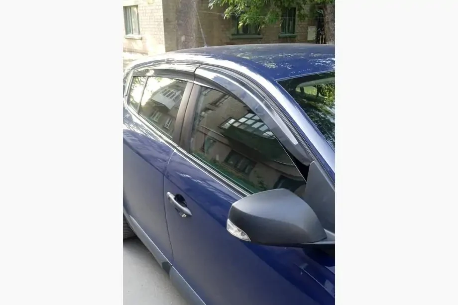 Вітровики, дефлектори вікон Renault Megane III хетч 2008-2015 (скотч) Sunplex, фото 1