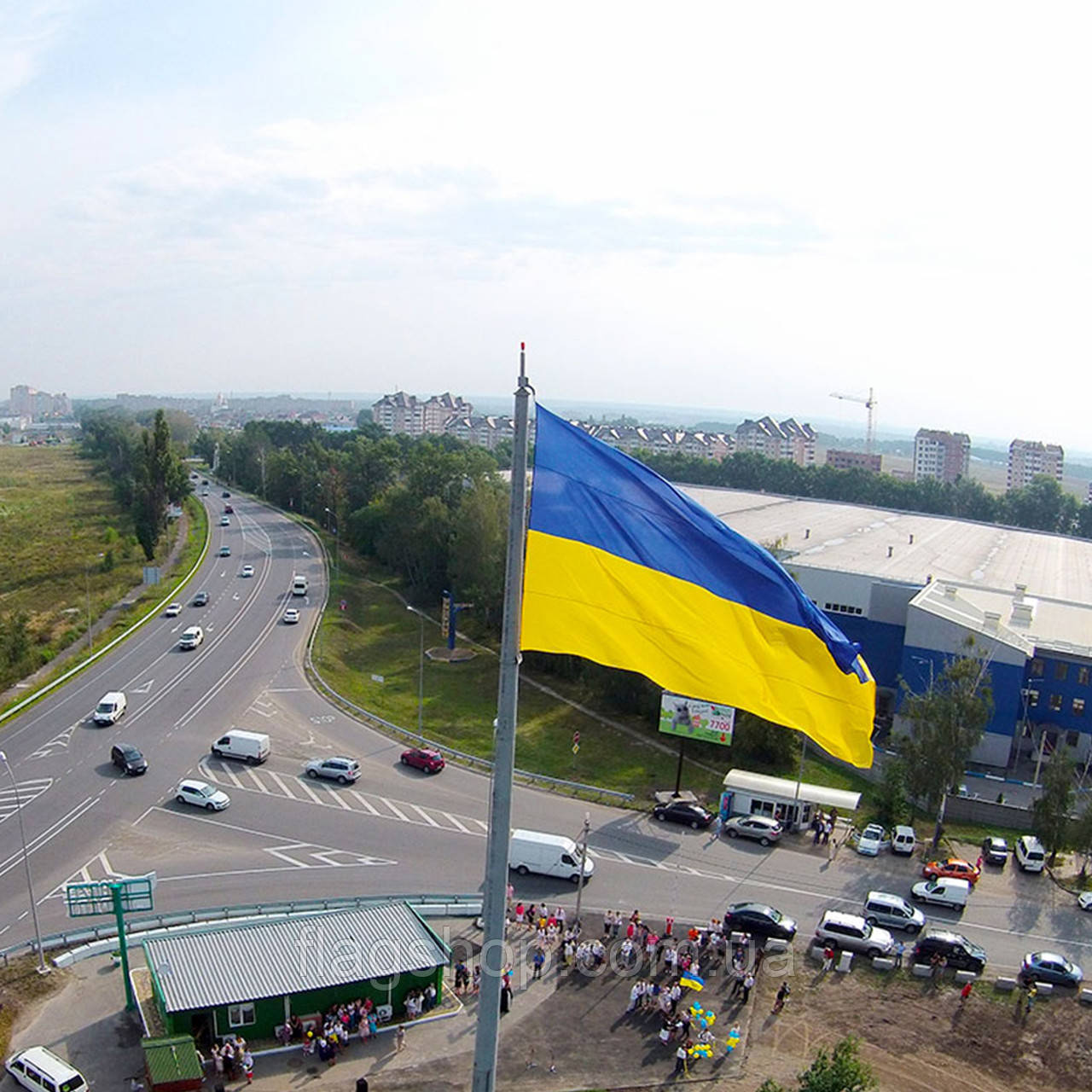 Величезний прапор України 400х600 см,прапорна сітка, люверси під флагшток