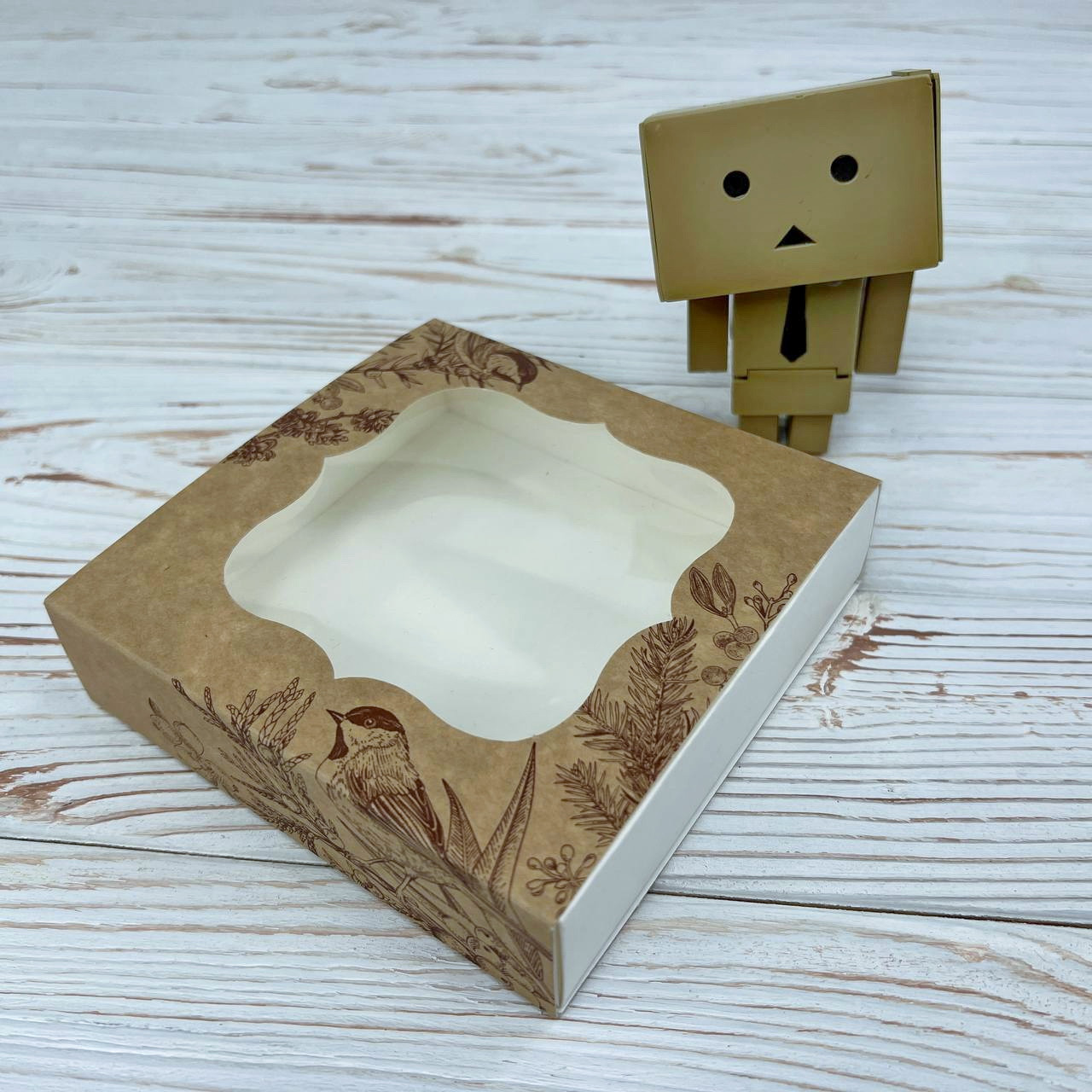 *50 шт* / Коробка / 120х120х30 мм / друк-Вінтаж / вікно-звичайн / НР