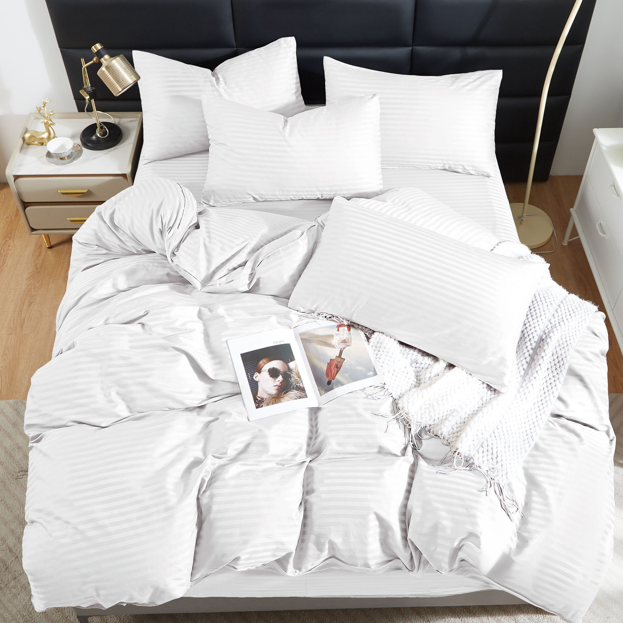 Наволочка на блискавці 70х70 (Страйп Сатин) | Від виробника "Королева Ночі" | Білий страйп сатин, фото 1