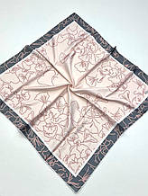 Шовкова хустка Береніс 90*90 см пудрова ручна обробка краю