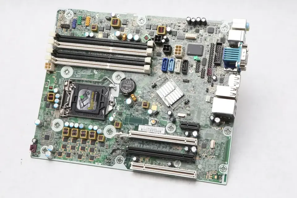 6232147423_w1280_h640_62321474