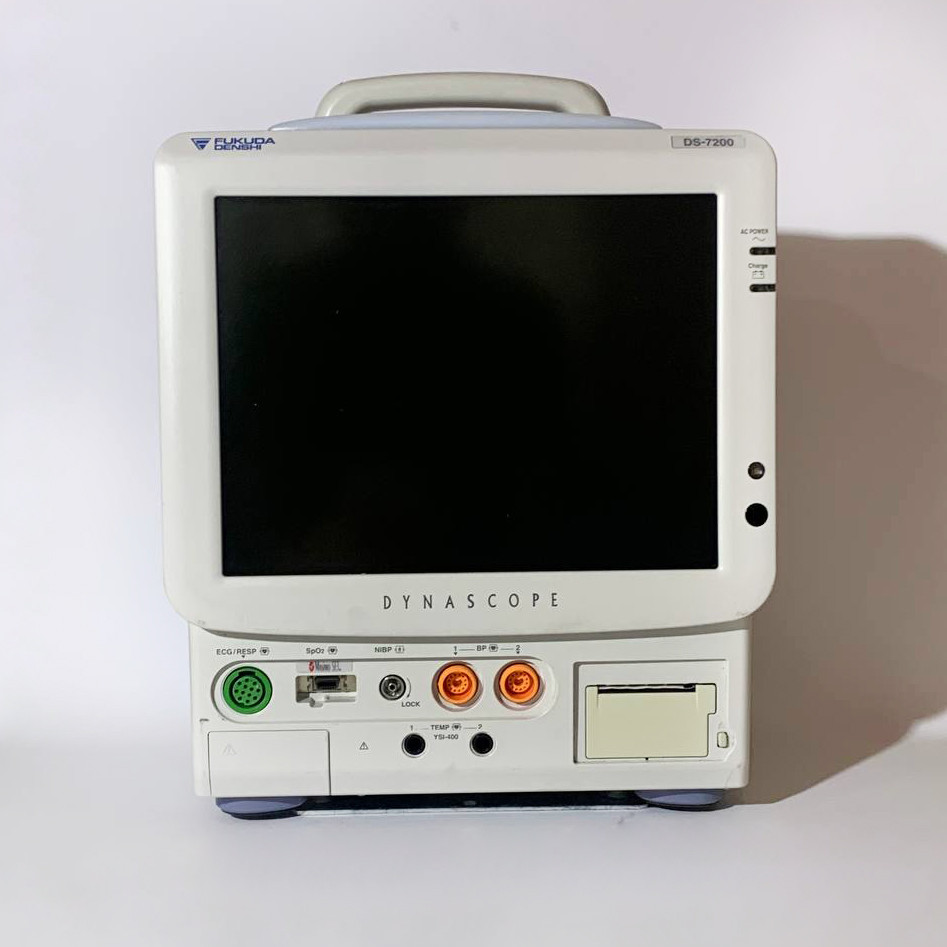 Монітор пацієнта Fukuda Denshi DS 7200 для моніторингу і контролю основних фізіологічних параметрів пацієнта
