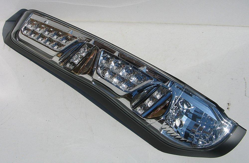 Nissan X-trail T31 оптика ззаду хром 50% LED (HU494-00-2-J-00), фото 1