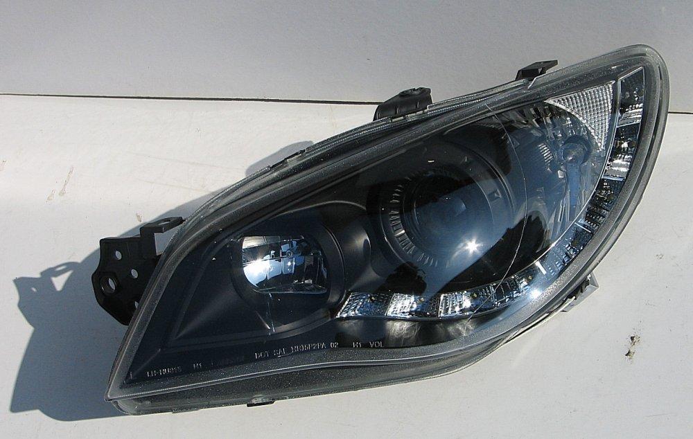 Subaru Impreza 05-07 оптика передня (HU815-00-1-E-01)