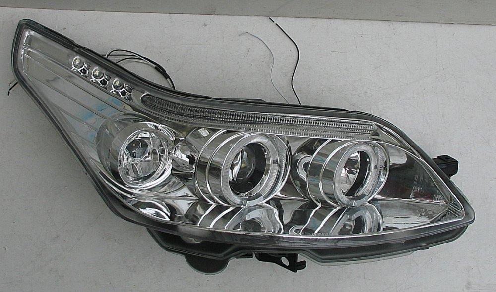 Citroen C4 оптика передня хром (HU208E1-02-1-E-00), фото 1