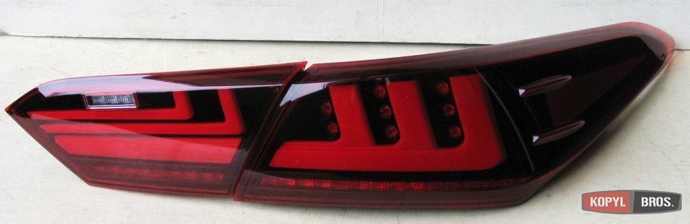 Toyota Camry XV70 2018+ оптика задня LED альтернативна тюнінг червона стиль BW (BWXV70R), фото 1