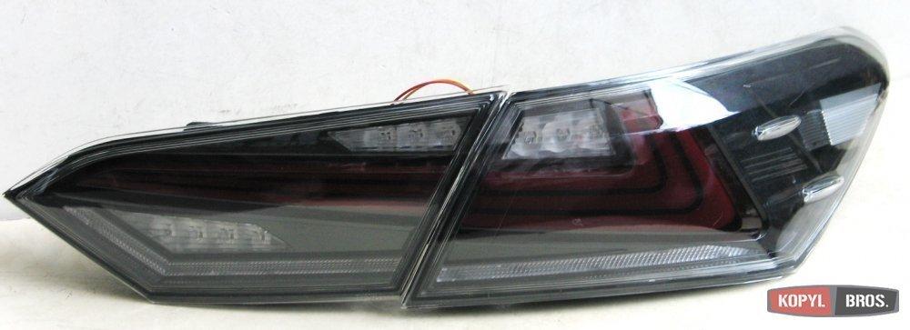 Toyota Camry XV70 2018+ оптика задня LED альтернативна прозора червона тюнінг (CPXV70CBR), фото 1