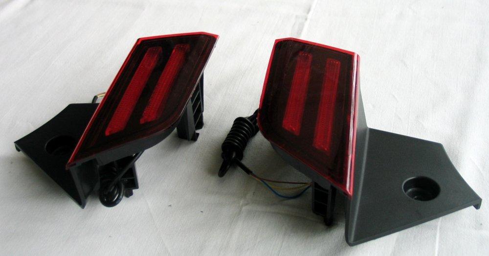 Mitsubishi Pajero Sport 2016+ LED вставки катафоти в задній бампер (RB-SL-PJ001), фото 1