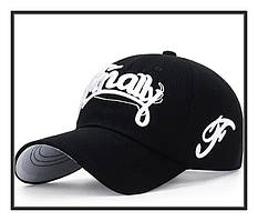 Бейсболка з вишивкою