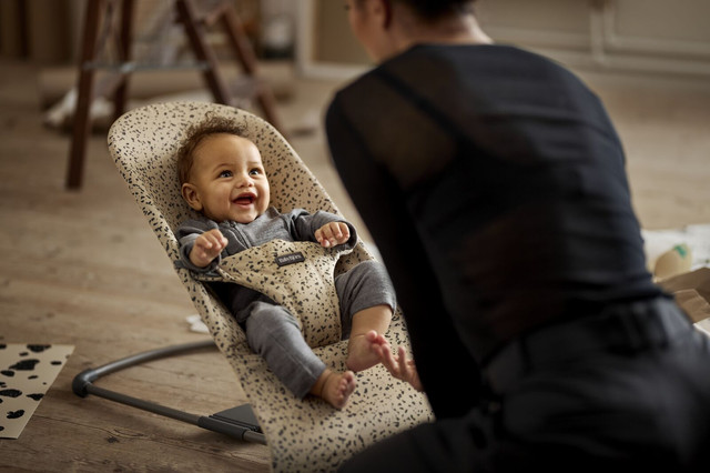 Шезлонг BabyBjorn Bliss Woven