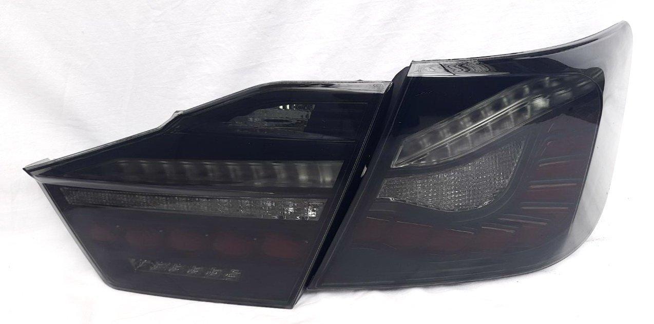 Toyota Сamry V50 оптика задня LED чорна стиль OLED BW (XZ086-BRB)