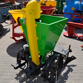 Картоплесаджалка однорядна навісна