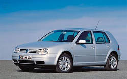 Лобове скло на Volkswagen Golf 4 1998-03 г.в.