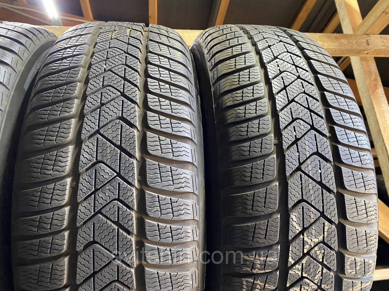 Зимові шини 225/55R17 Pirelli Sottozero3 RFT 6.5-7мм 2020рік, фото 1