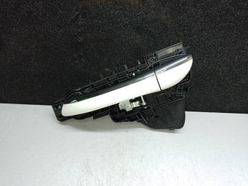 Ручка дверей зовнішня MERCEDES GL-CLASS X164 06-12 M273923 2011 задн. лев. (б/у)