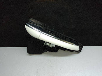 Ручка дверей зовнішня MERCEDES GL-CLASS X164 06-12 M273923 2011 задн. прав. (б/у)