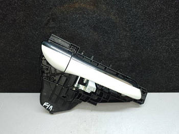 Ручка дверей зовнішня MERCEDES GL-CLASS X164 06-12 M273923 2011 перед. прав. (б/у)