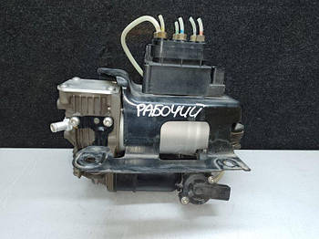 Компресор пневмопідвіски MERCEDES GL-CLASS X164 06-12 M273923 2011 (б/у)