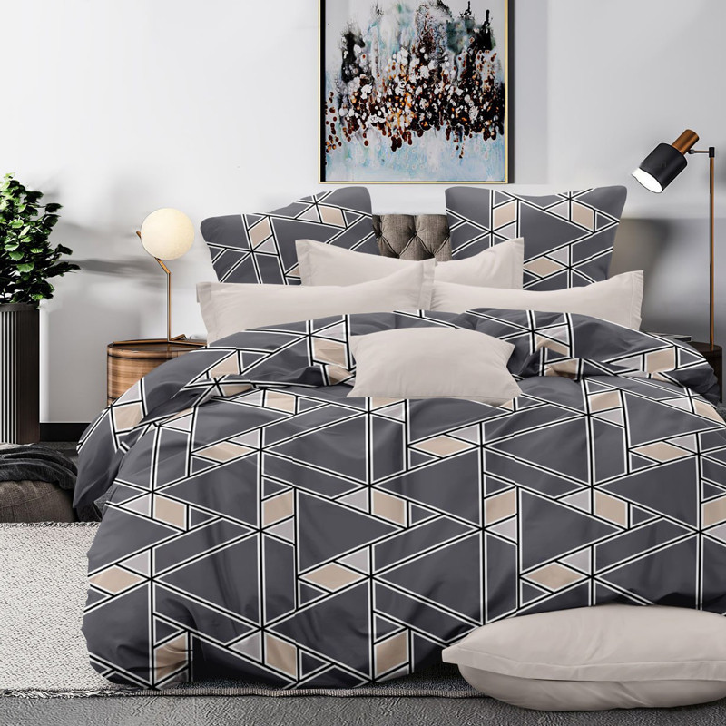 Постільна тканина Фланель (байка) 220 см з геометричним принтом трикутники, натуральна 100% бавовняна, рулон 25м