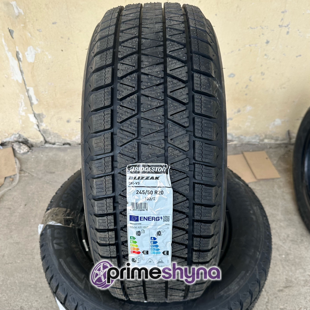Bridgestone Blizzak DM-V3 245/50 R20 102T