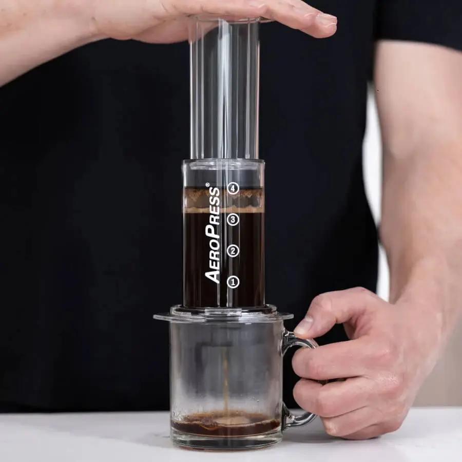 Аеропрес для приготування кави, AeroPress Inc Clear