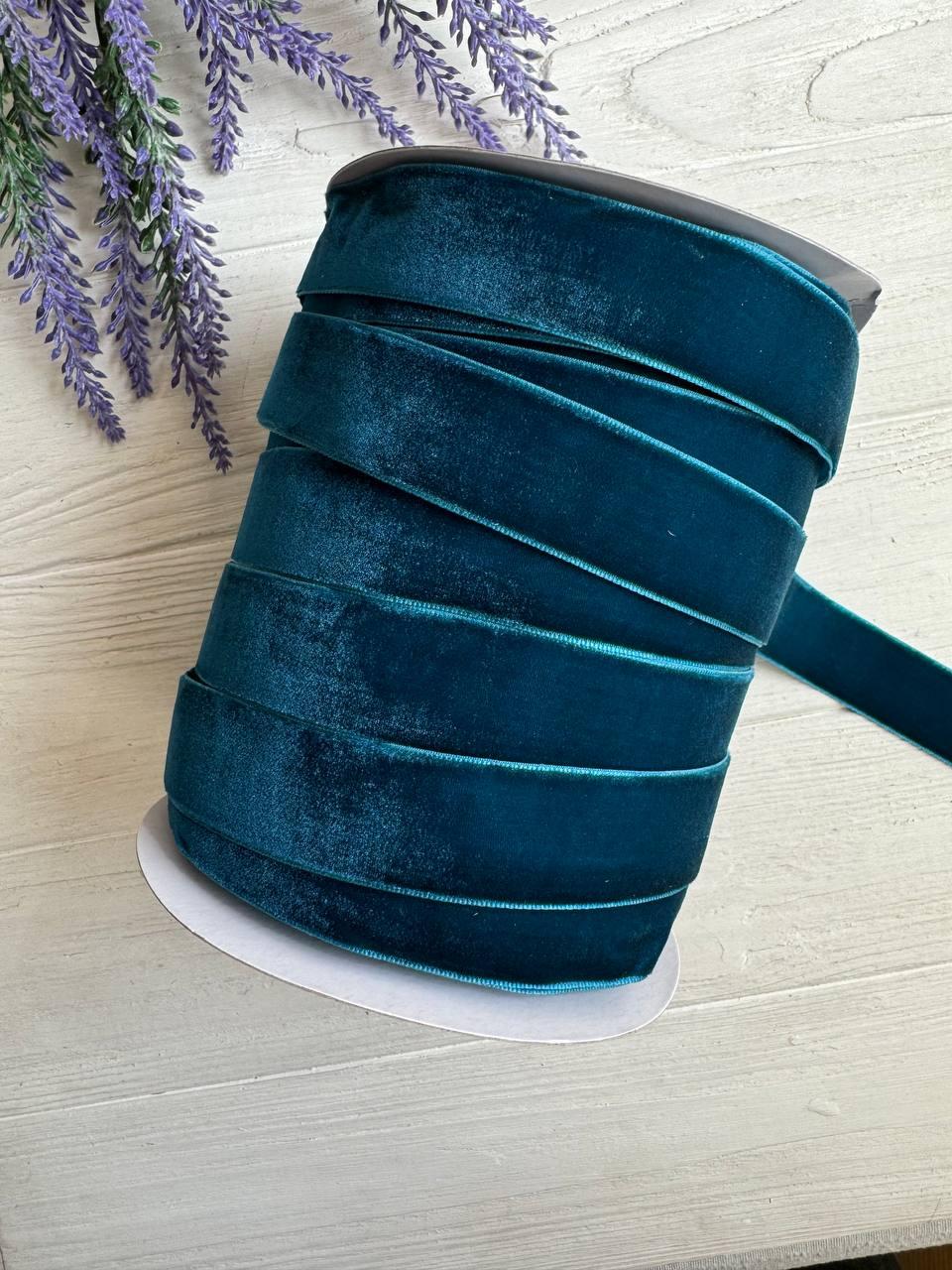 Стрічка оксамитова " 2,5 см "  аквамарин   рулон 45 метрів