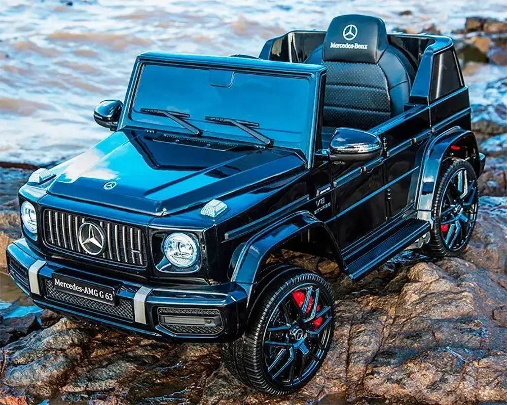Дитячий електромобіль на акумуляторі Mercedes AMG M 4280 з пультом радіокерування для дітей 3-8 років чорний