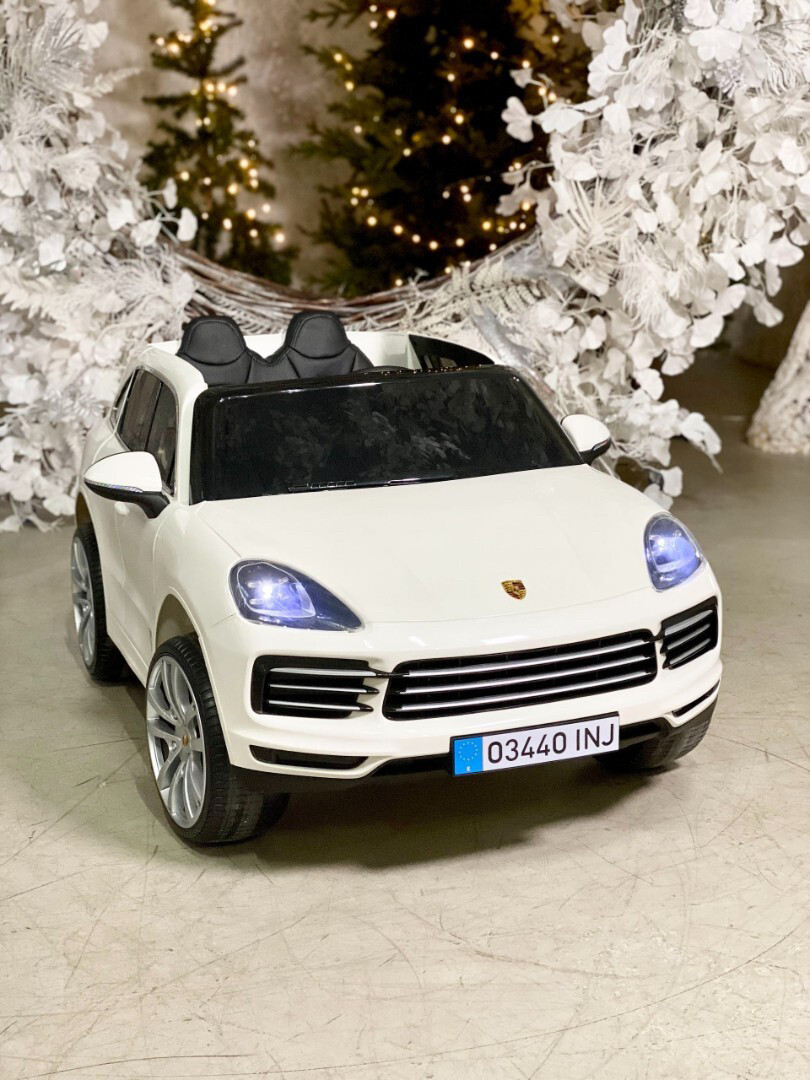 Дитячий електромобіль на акумуляторі Porsche Cayenne з пультом радіокерування для дітей 3-8 років Білий