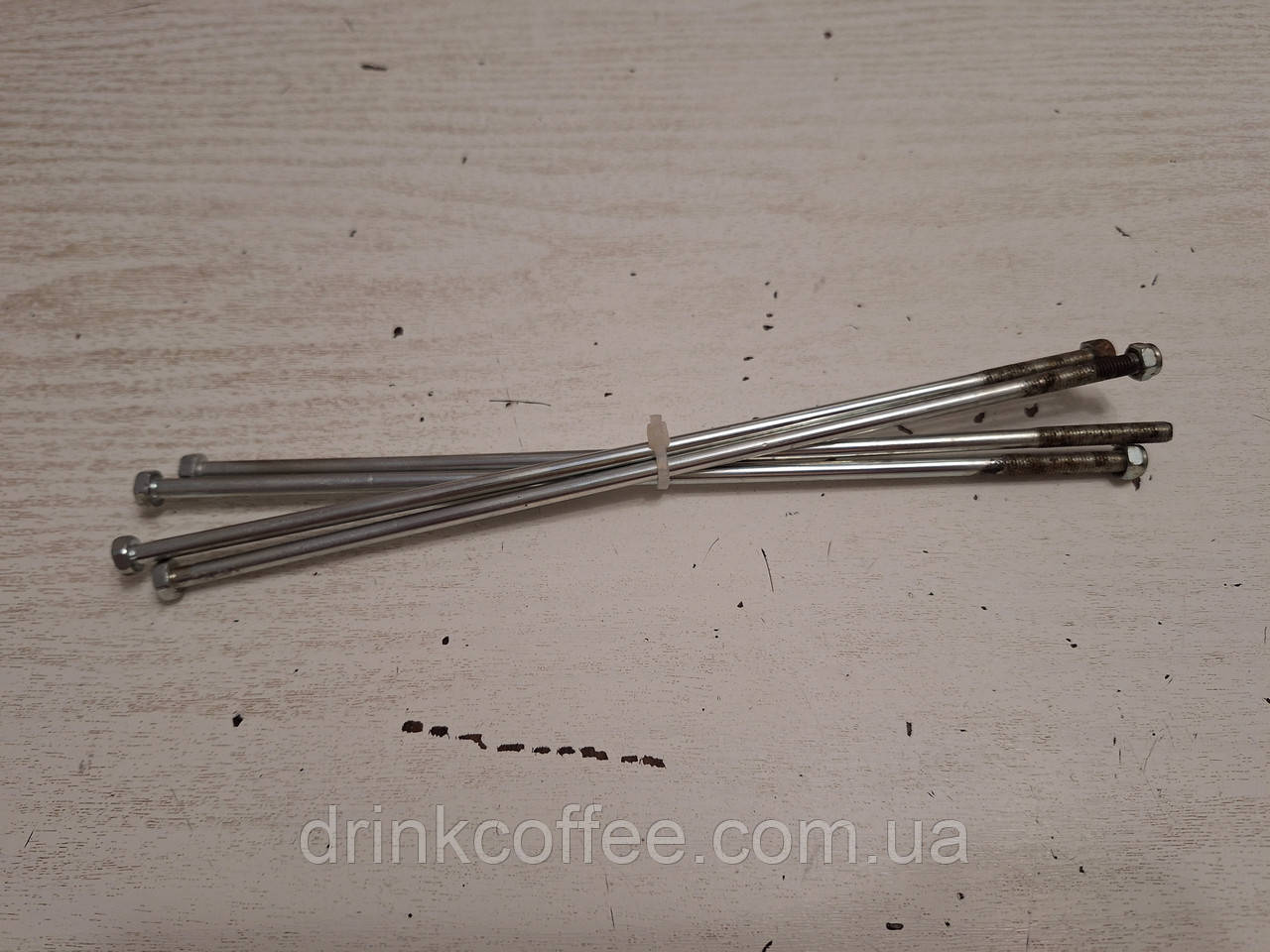 Шпильки Болти кріплення бойлера для кавомашини Schaerer kkm 2 б/у 4шт