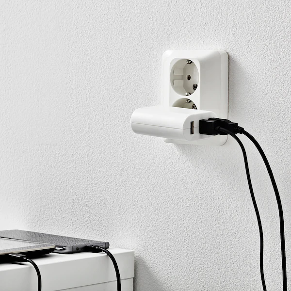 Зарядний пристрій IKEA KOPPLA з 3 usb портами КОНПЛА ІКЕА