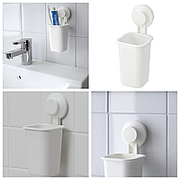 Тримач-склянка для зубної пасти та щітки IKEA TISKEN на вакуумній присоску білий 803.812.94