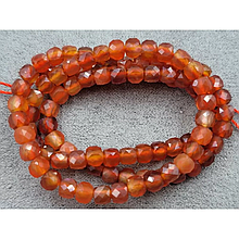 Намистини Сердолік кубик 4мм гранований