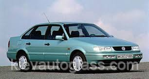 Лобове скло на Volkswagen Passat B4 1993-96 р.в.
