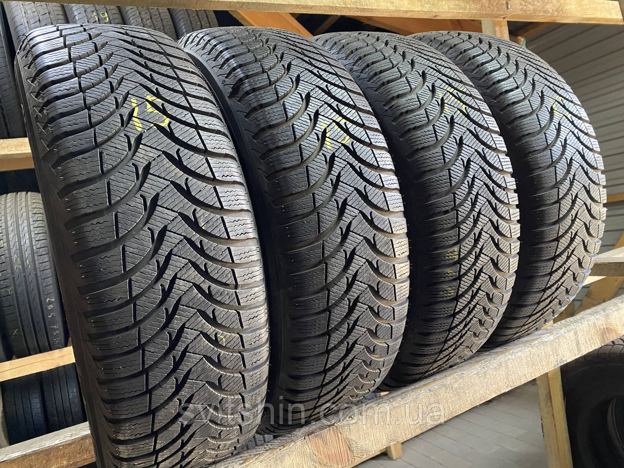 Зимові шини 215/60R17 Michelin Alpin 8мм 4шт, фото 1