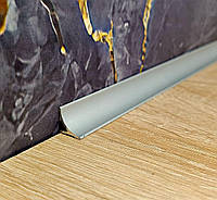 Алюмінієвий плінтус галтель Чверть алюмінієва 10*10 довжина 3,0 м срібло анод