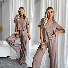 Кавовий жіночий домашній костюм із трикотажу в рубчик: топ, штани та гумка для волосся