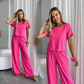 Малиновий жіночий домашній костюм із трикотажу в рубчик: топ, штани та гумка для волосся