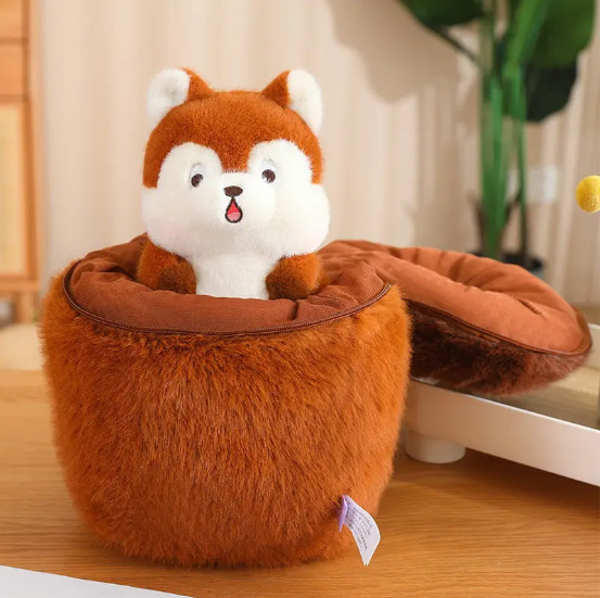 М'яка іграшка Білка у горіху 25 см