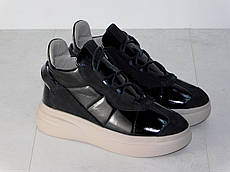 Черевики зимові жіночі шкіряні чорні на бежевій підошві 37р