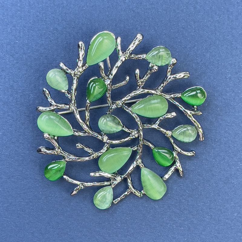 Брошка кулон Гілочки зелене Котяче Око сріблястий метал d-54мм+-, фото 1