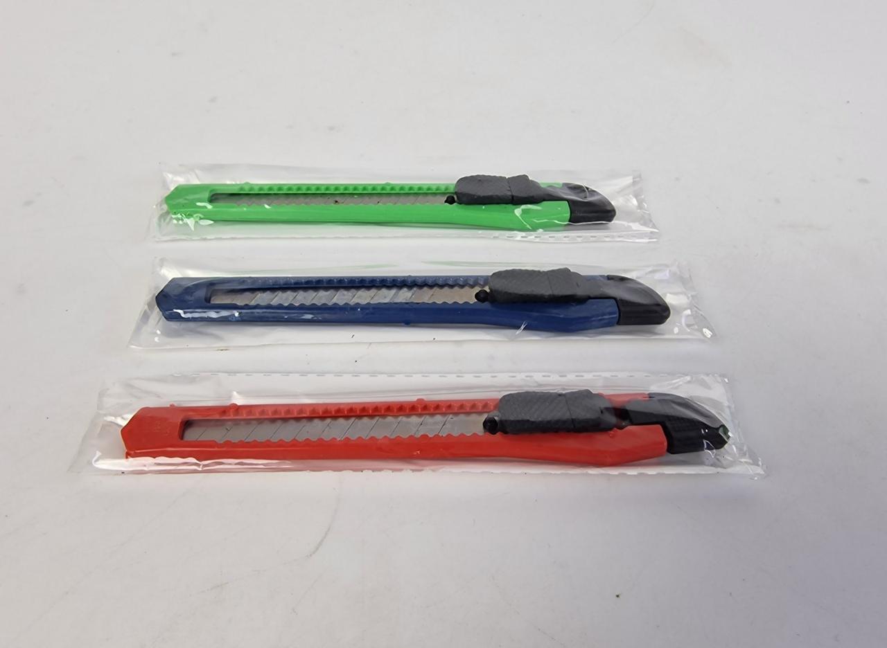 Ніж канцелярський Josef (9 мм) 8679 (1 шт.), фото 1