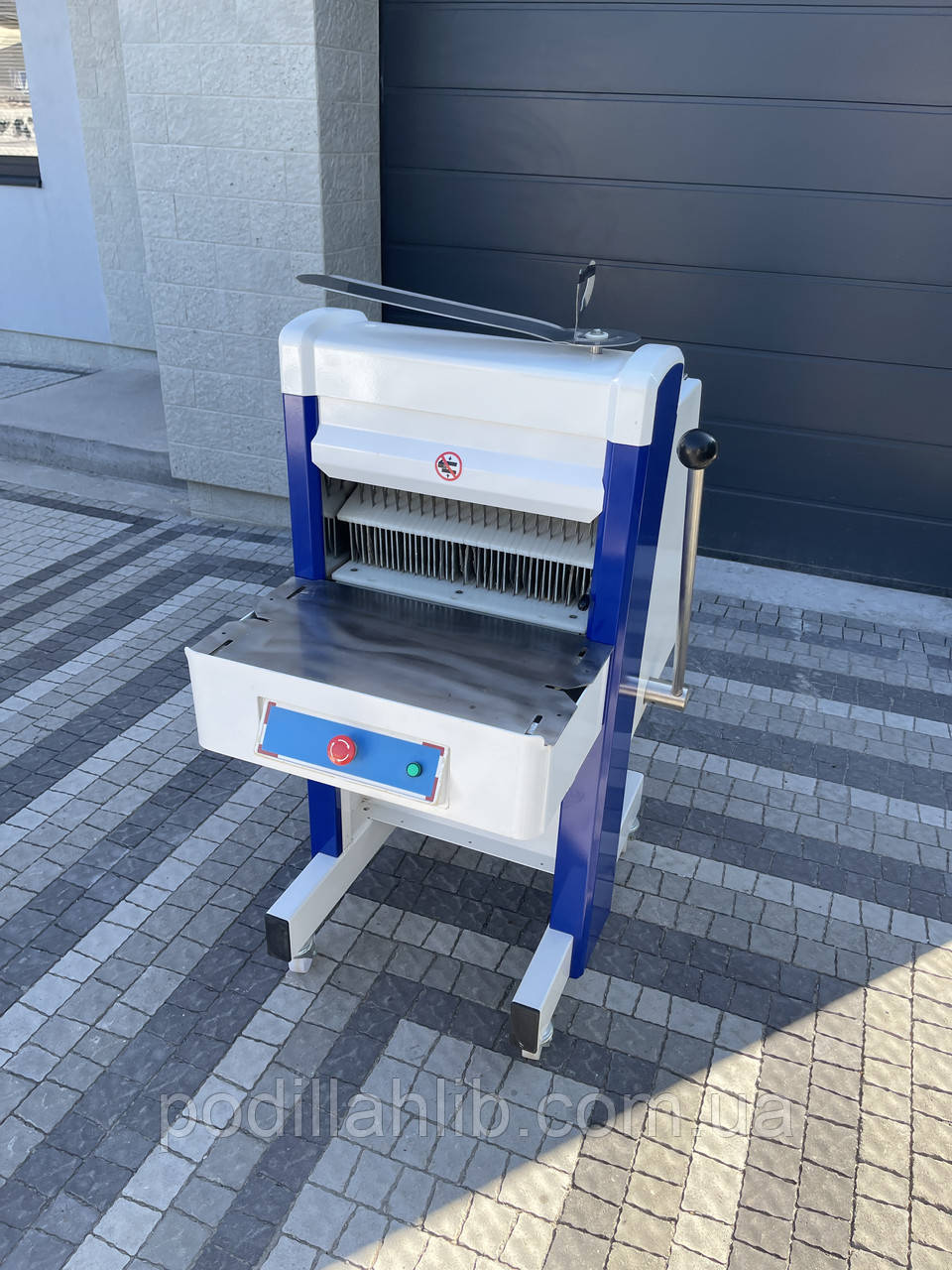 Хліборізка напівавтоматична Daub Bakery Machinery BV, D/Cross Slicer Automatic