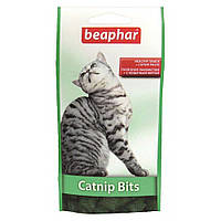 Хрусткі подушечки з котячою м'ятою для котів та кошенят Beaphar Catnip Bits, 35 г (*)