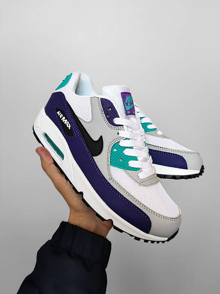 Nike 9 essential outlet