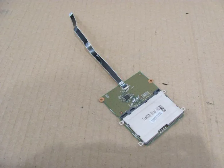 Дод. плата LENOVO T540p W540 W541 Smart Card Reader 48.4LO23.011 (04X5554 04X5553) б/в