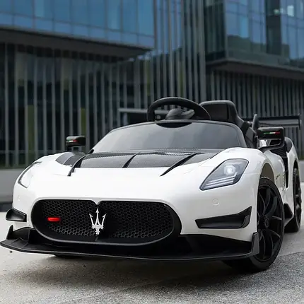 Електромобіль Maserati дитячий (4 мотори (2х25W, 2х35W), акум12V7AH, пульт 2,4G) Bambi M 5105EBLR-1 Білий, фото 3