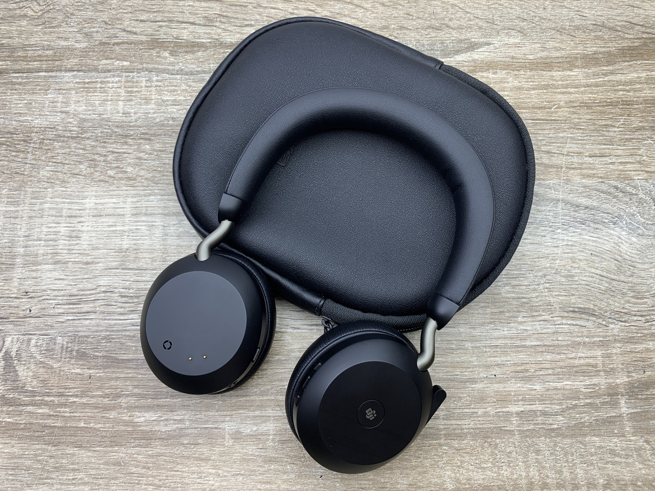 Гарнітура бездротова USB + Bluetooth Jabra Evolve 2 75 MS Stereo з шумозаглушенням + чохол бу, фото 1